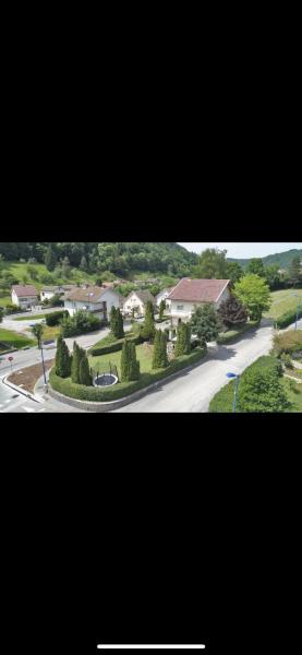 Logement au calme dans une maison.
